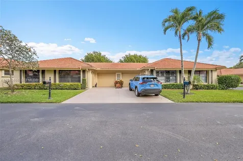 9950 Pyracantha Tree Terrace Boynton Beach FL 33436