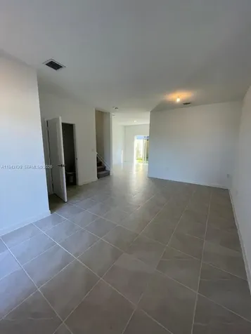 2634 SE 11th Court Homestead FL 33035