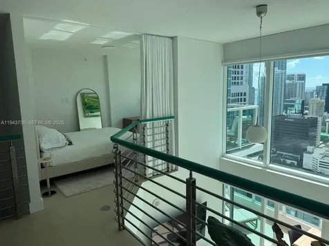 41 SE 5th Street Miami FL 33131