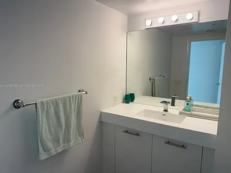 41 SE 5th Street Miami FL 33131