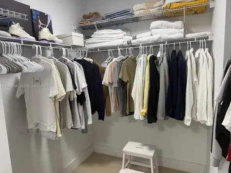 41 SE 5th Street Miami FL 33131
