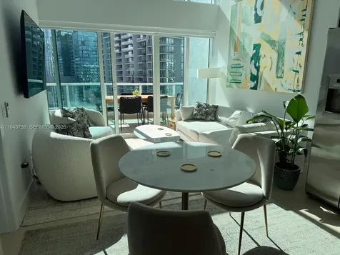 41 SE 5th Street Miami FL 33131