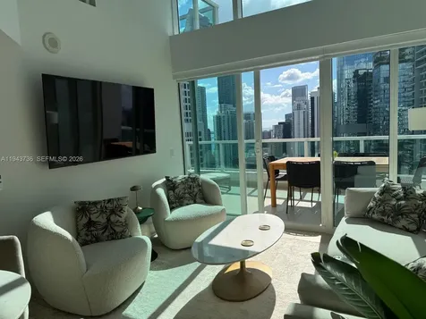 41 SE 5th Street Miami FL 33131