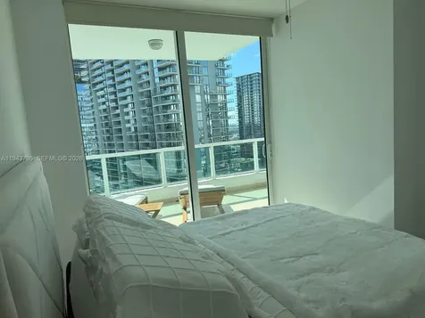 41 SE 5th Street Miami FL 33131