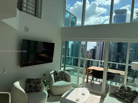 41 SE 5th Street Miami FL 33131