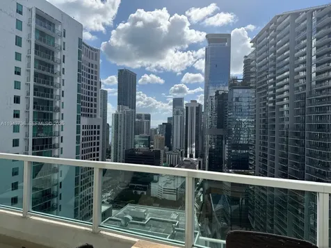 41 SE 5th Street Miami FL 33131