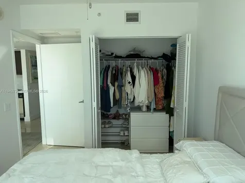 41 SE 5th Street Miami FL 33131