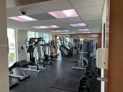 41 SE 5th Street Miami FL 33131