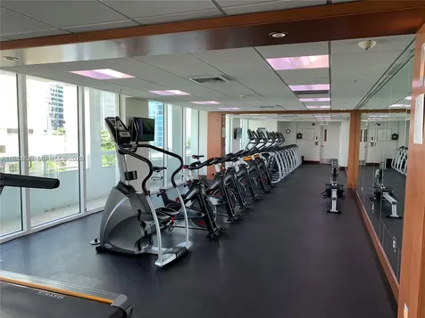 41 SE 5th Street Miami FL 33131