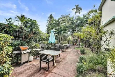 1022 Euclid Avenue Miami Beach FL 33139