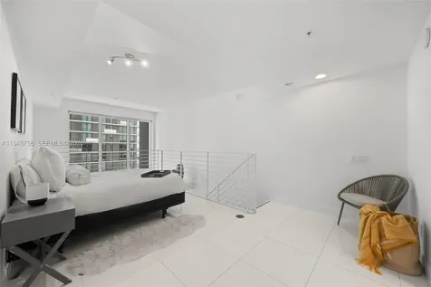 60 SW 13th Street Miami FL 33130