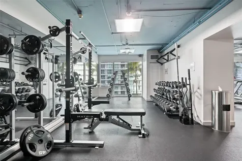 60 SW 13th Street Miami FL 33130