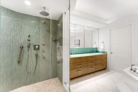 791 Crandon Boulevard Key Biscayne FL 33149