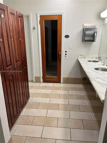 6917 Collins Avenue Miami Beach FL 33141