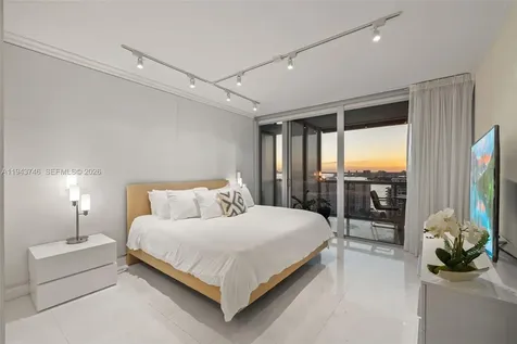 6799 Collins Avenue Miami Beach FL 33141