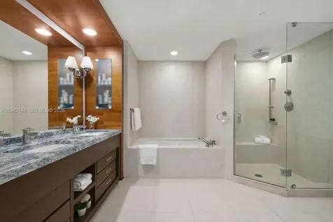 6799 Collins Avenue Miami Beach FL 33141