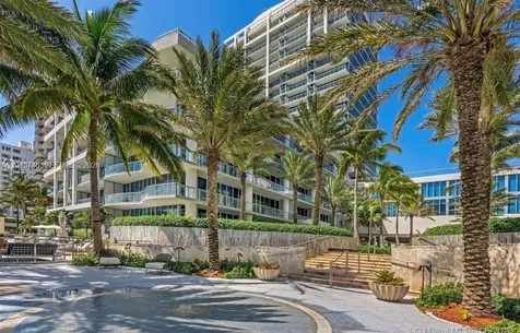 6799 Collins Avenue Miami Beach FL 33141