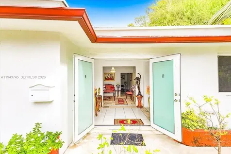 321 SW 19th Road Miami FL 33129