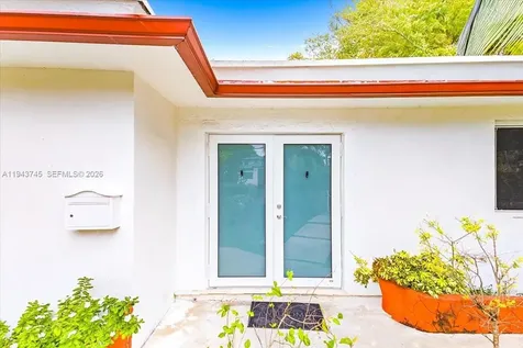 321 SW 19th Road Miami FL 33129