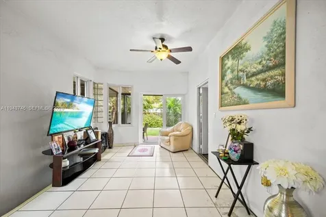 321 SW 19th Road Miami FL 33129