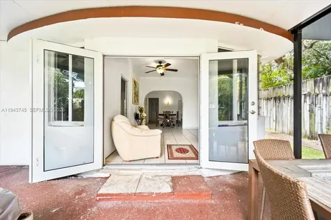 321 SW 19th Road Miami FL 33129