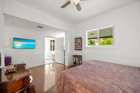 321 SW 19th Road Miami FL 33129