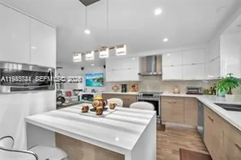 1543 Dorado Avenue Coral Gables FL 33146