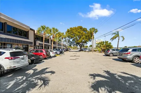 2025 N Dixie Highway Pompano Beach FL 33060