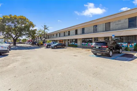 2025 N Dixie Highway Pompano Beach FL 33060