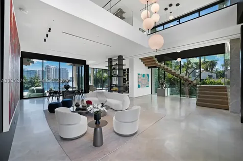 217 E Rivo Alto Drive Miami Beach FL 33139