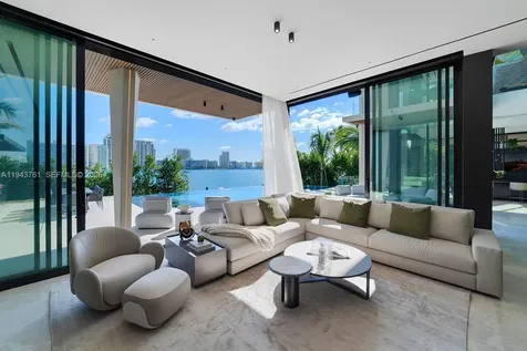217 E Rivo Alto Drive Miami Beach FL 33139