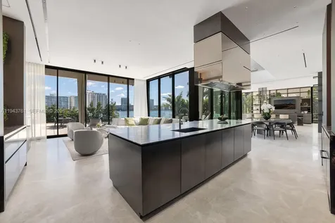 217 E Rivo Alto Drive Miami Beach FL 33139