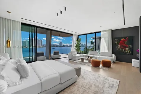 217 E Rivo Alto Drive Miami Beach FL 33139