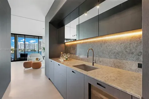 217 E Rivo Alto Drive Miami Beach FL 33139