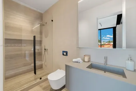 217 E Rivo Alto Drive Miami Beach FL 33139