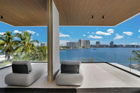 217 E Rivo Alto Drive Miami Beach FL 33139