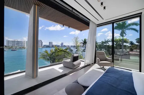 217 E Rivo Alto Drive Miami Beach FL 33139