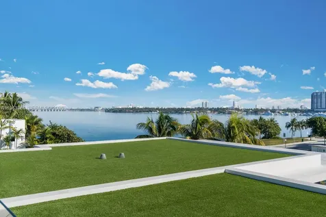217 E Rivo Alto Drive Miami Beach FL 33139