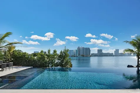 217 E Rivo Alto Drive Miami Beach FL 33139