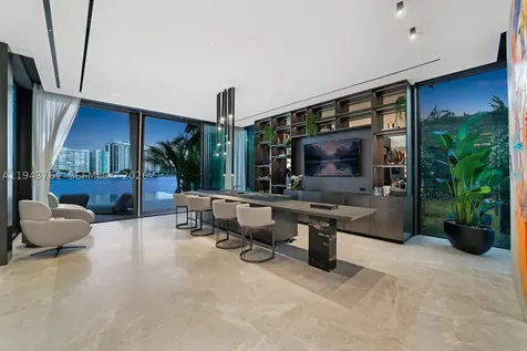 217 E Rivo Alto Drive Miami Beach FL 33139