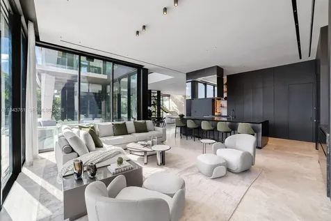 217 E Rivo Alto Drive Miami Beach FL 33139