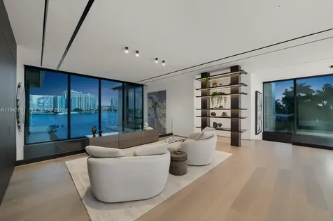 217 E Rivo Alto Drive Miami Beach FL 33139
