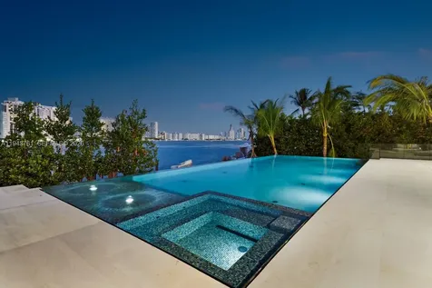 217 E Rivo Alto Drive Miami Beach FL 33139