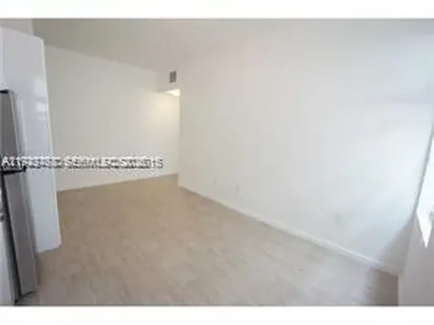 1611 Meridian Avenue Miami Beach FL 33139