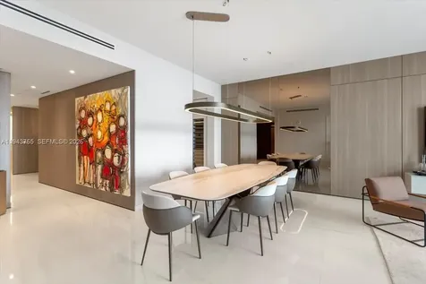 300 Biscayne Boulevard Way Miami FL 33131