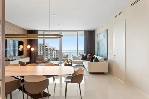 300 Biscayne Boulevard Way Miami FL 33131