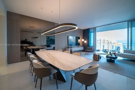 300 Biscayne Boulevard Way Miami FL 33131