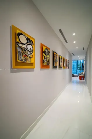 300 Biscayne Boulevard Way Miami FL 33131