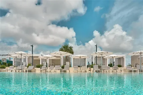 300 Biscayne Boulevard Way Miami FL 33131