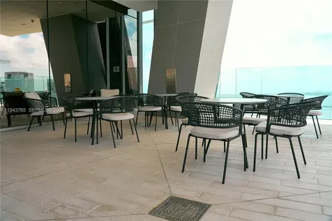 300 Biscayne Boulevard Way Miami FL 33131